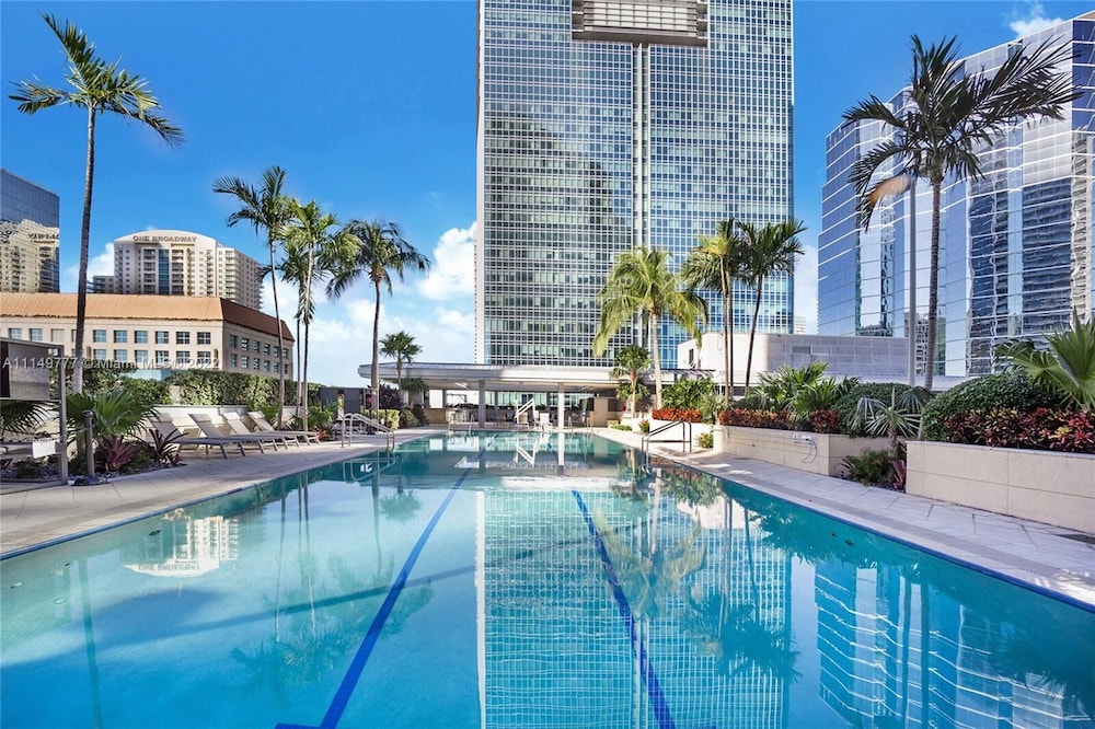 Ocean View Condo in Luxurious AKA Hotel - Close to Shopping, Dining, & Nightlife