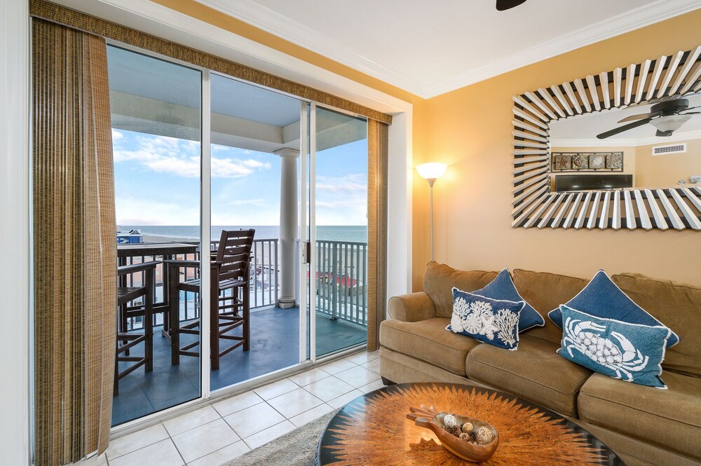 Belmont 809 - Luxury on the Boardwalk at Belmont Towers!