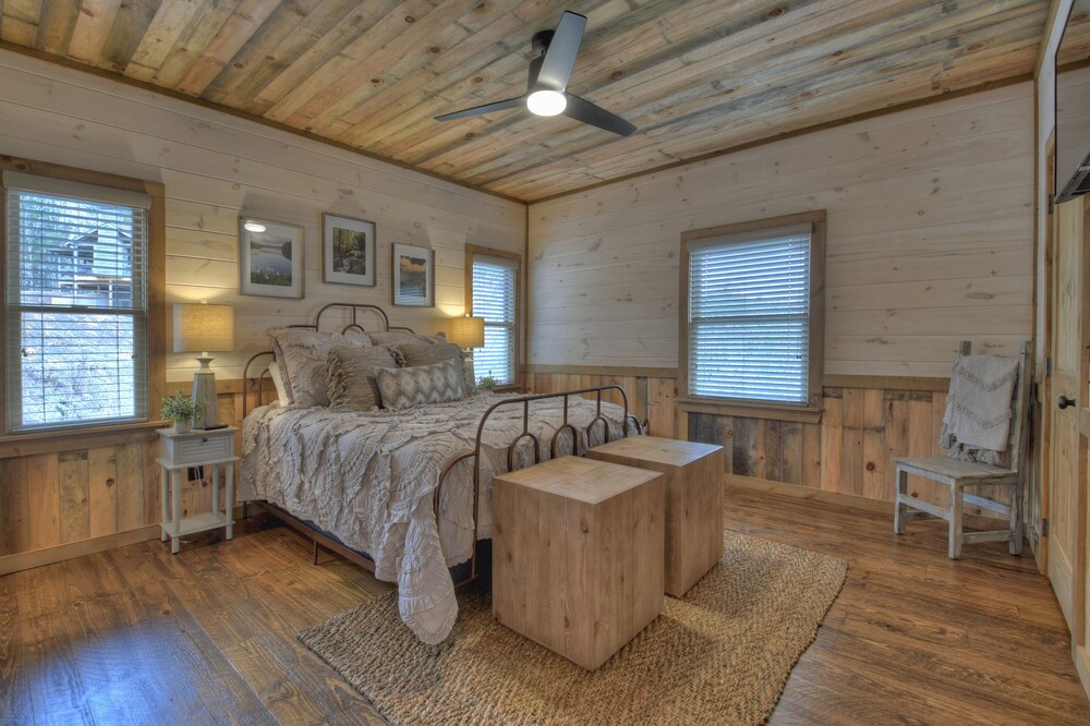 NEW Luxury Mountain Cabin with Amazing Views Epworth Vrbo