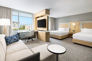 Studio, 2 Queen Beds | Hypo-allergenic bedding, desk, laptop workspace, soundproofing