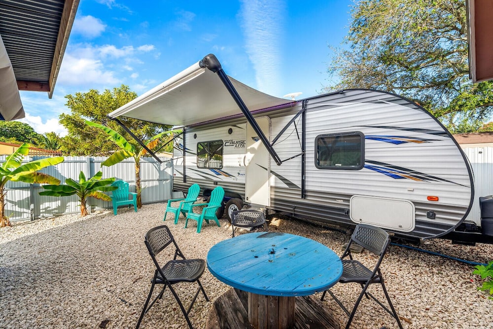 Oasis Private RV