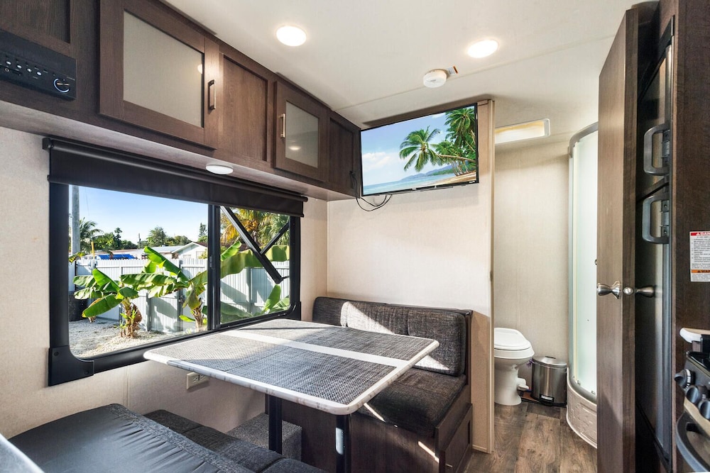 Oasis Private RV