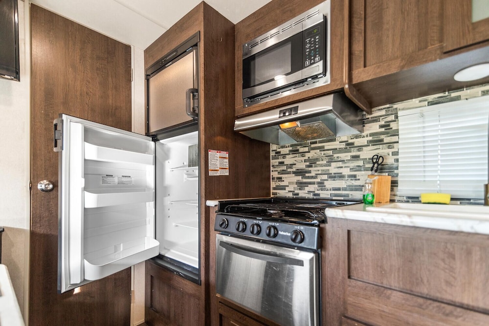 Oasis Private RV