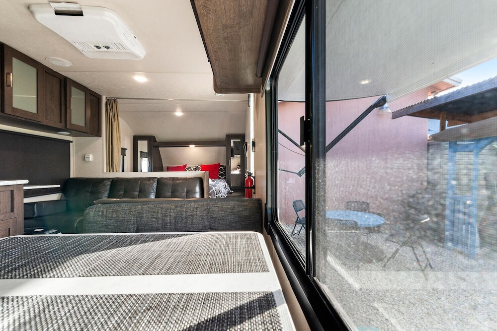 Oasis Private RV