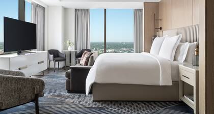Four Seasons Hotel Minneapolis