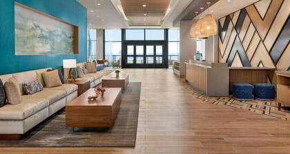 Hyatt Place Virginia Beach / Oceanfront