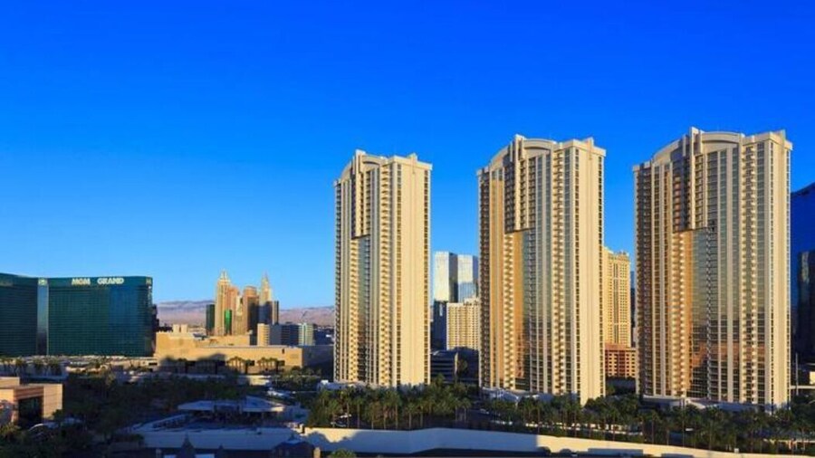 Abz MGM Signature 1 Bedroom Balcony Suites