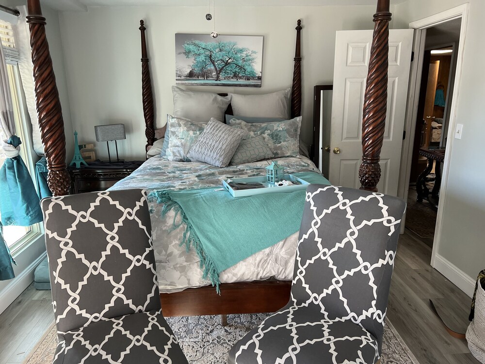 Great family home in quiet cove 5 min from the highway Sunrise Beach