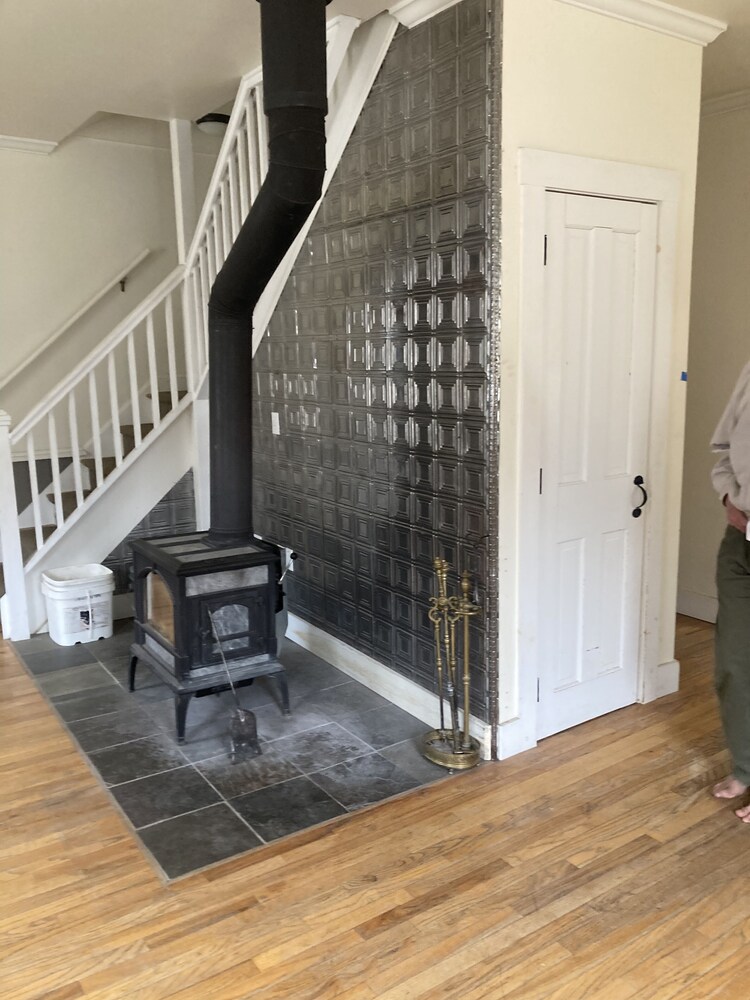 Cozy Cottage near Woodstock VT and skiing! Barnard Vrbo