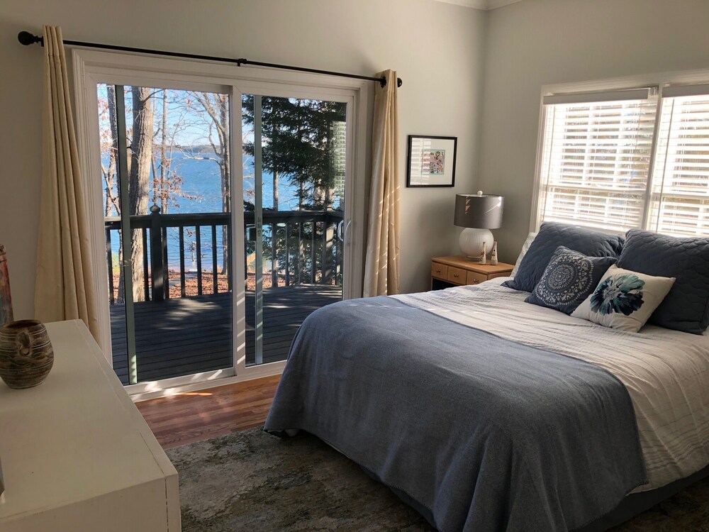 Lake Hartwell Big Water Views15 minutes from Downtown Hartwell Reed