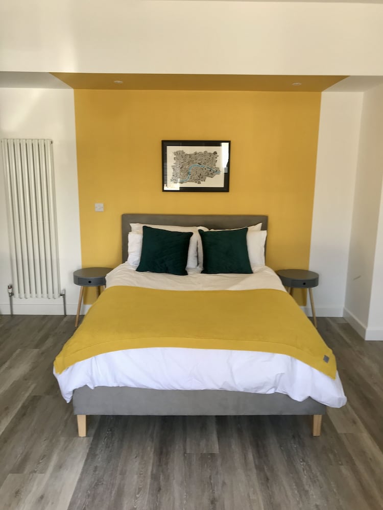 Goring Beach Studio 4 minutes from Seafront! GoringbySea Vrbo