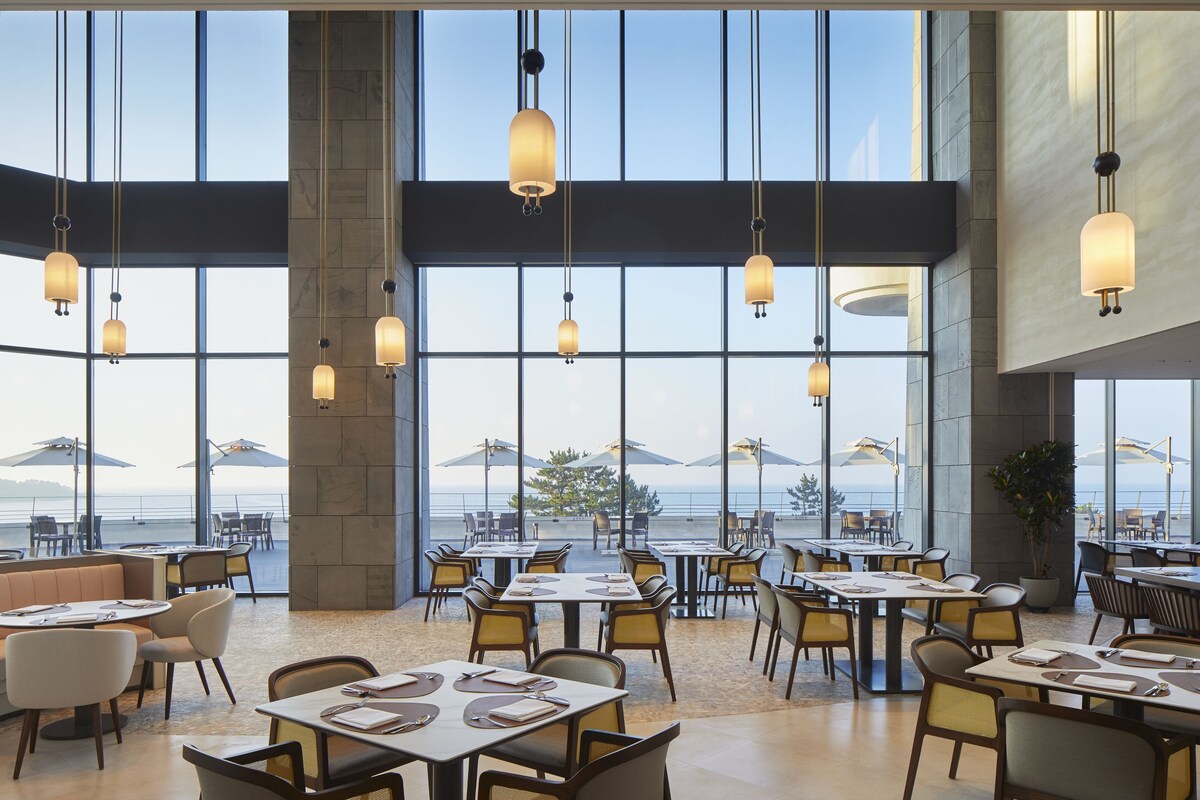 Parnas Hotel Jeju