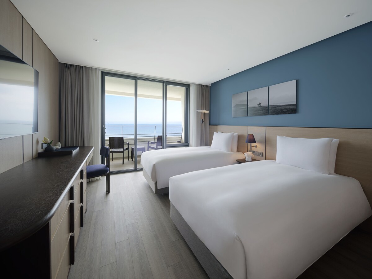 Parnas Hotel Jeju