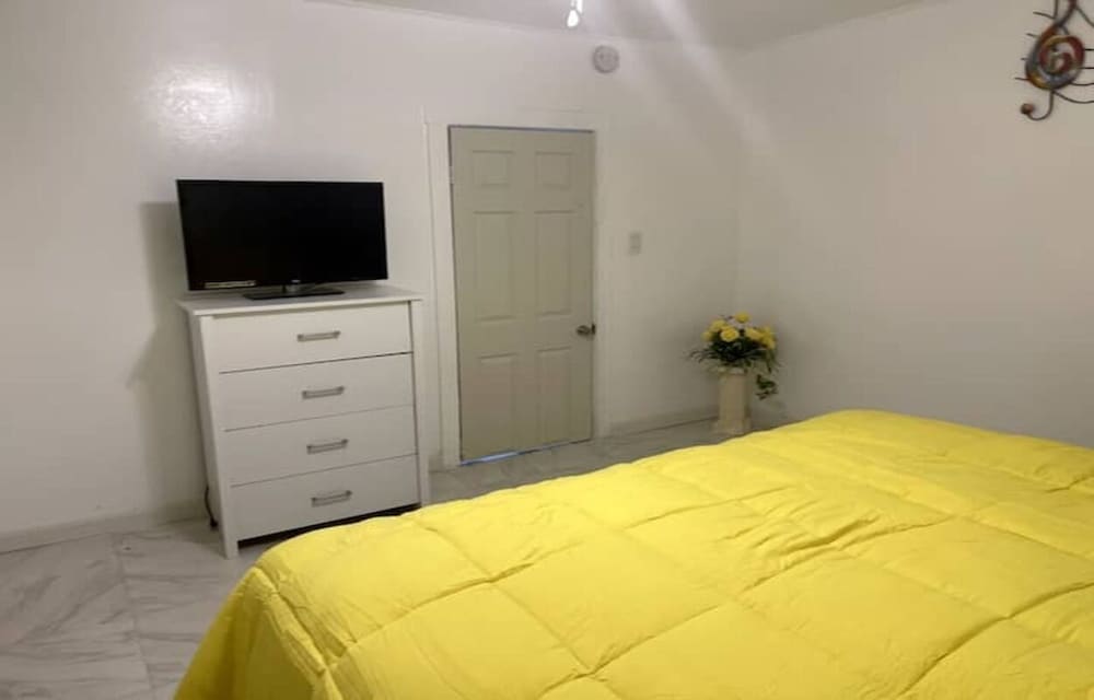 Amazing Hannibal Home Eitaly’s on Paris Hannibal Vrbo