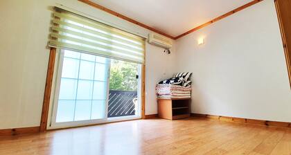 Jirisan Yeonriji Pension