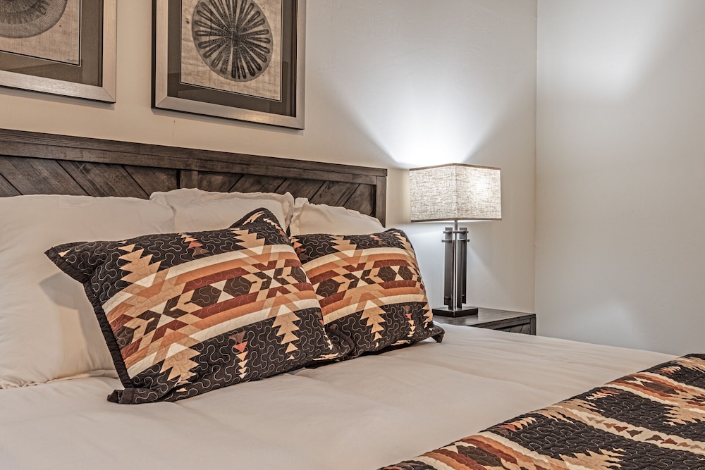 Enjoy Torreon Equipped for Disable Show Low Vrbo