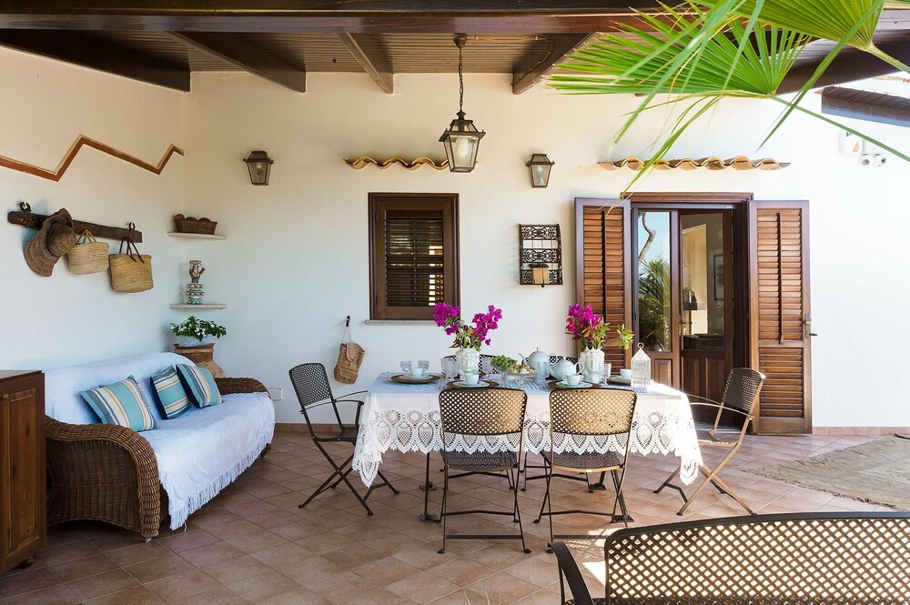 Villa Cala Mancina Holiday Rental by the Sea in San Vito Lo Capo
