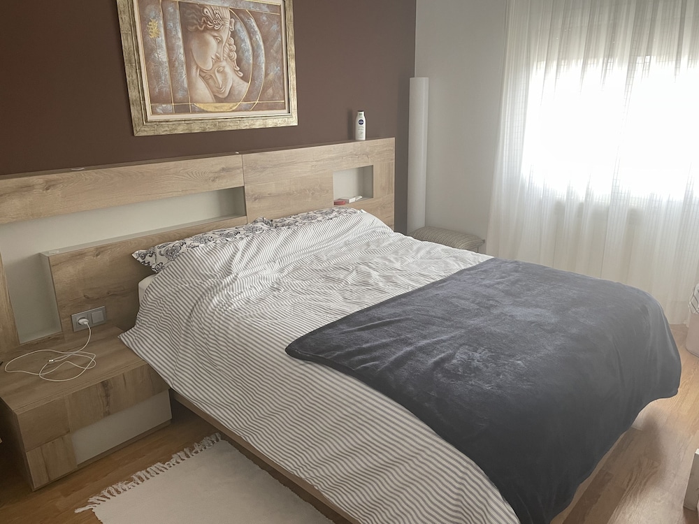 Beautiful house in the Ebro Delta with outdoor pool and 100 m. from the