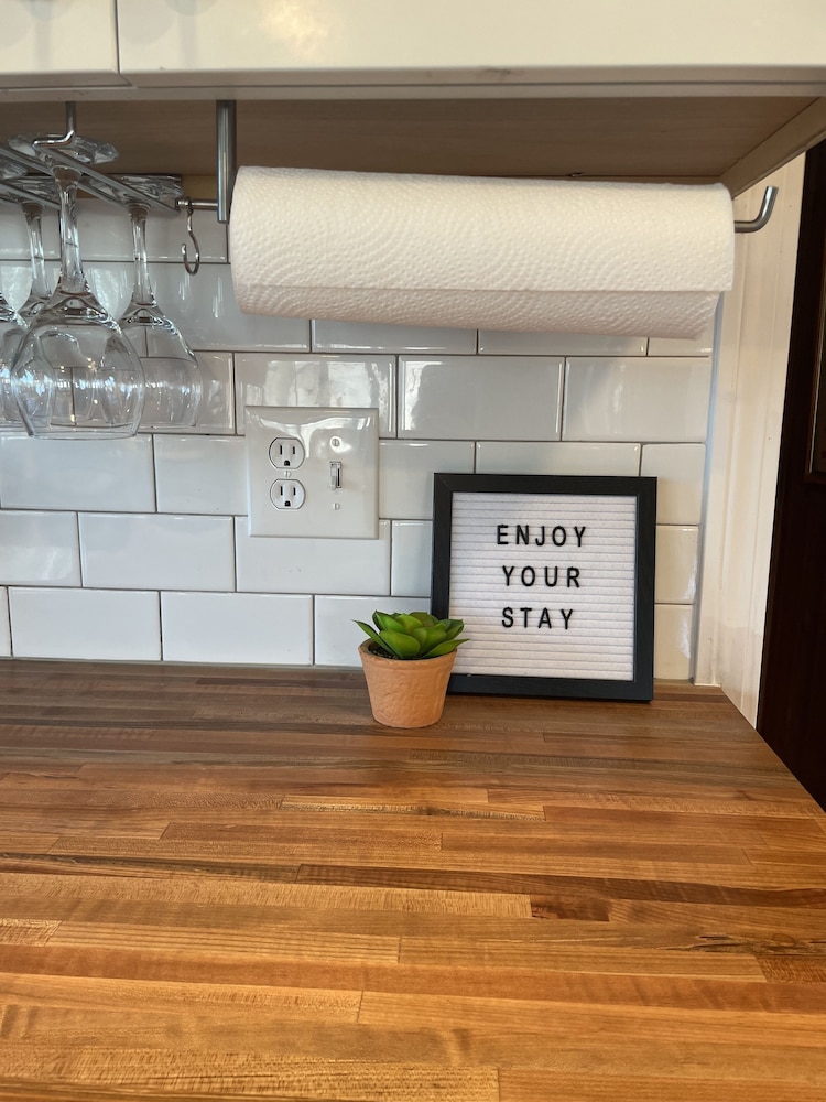 Lake View Cottage in Candlewood Lake Community New Fairfield Vrbo