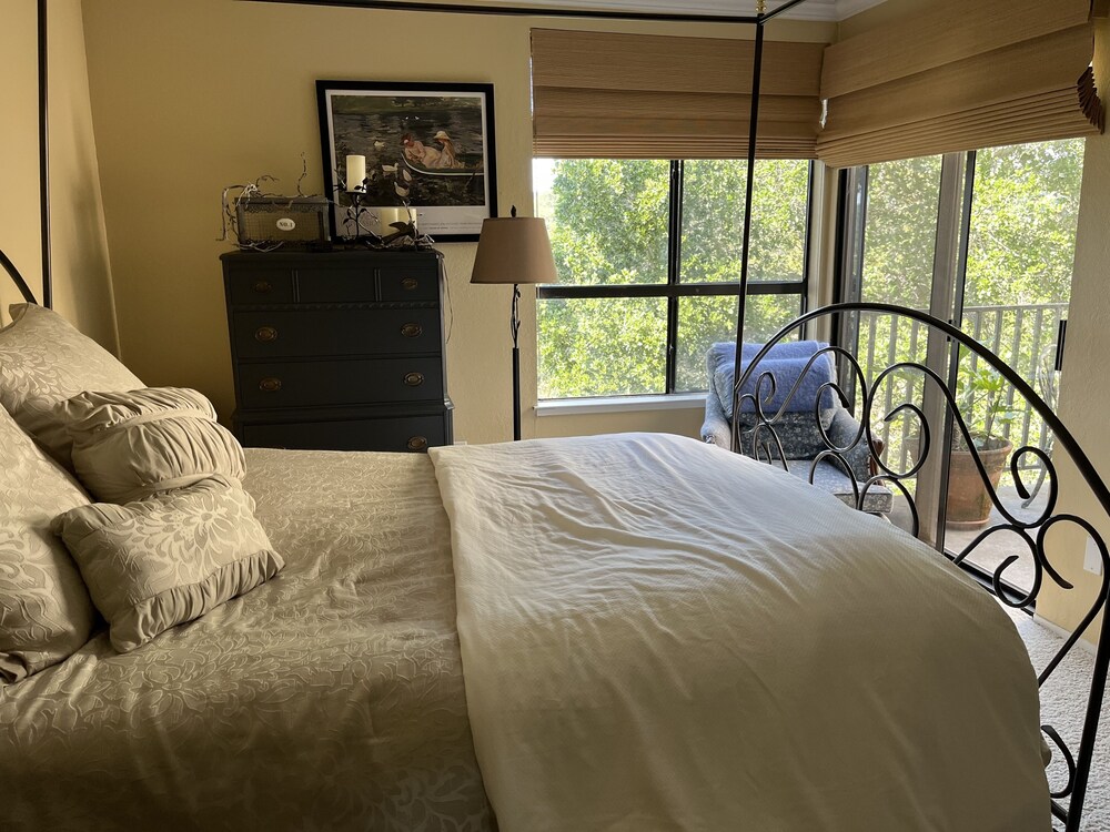 Peaceful Getaway Greenbrae Vrbo