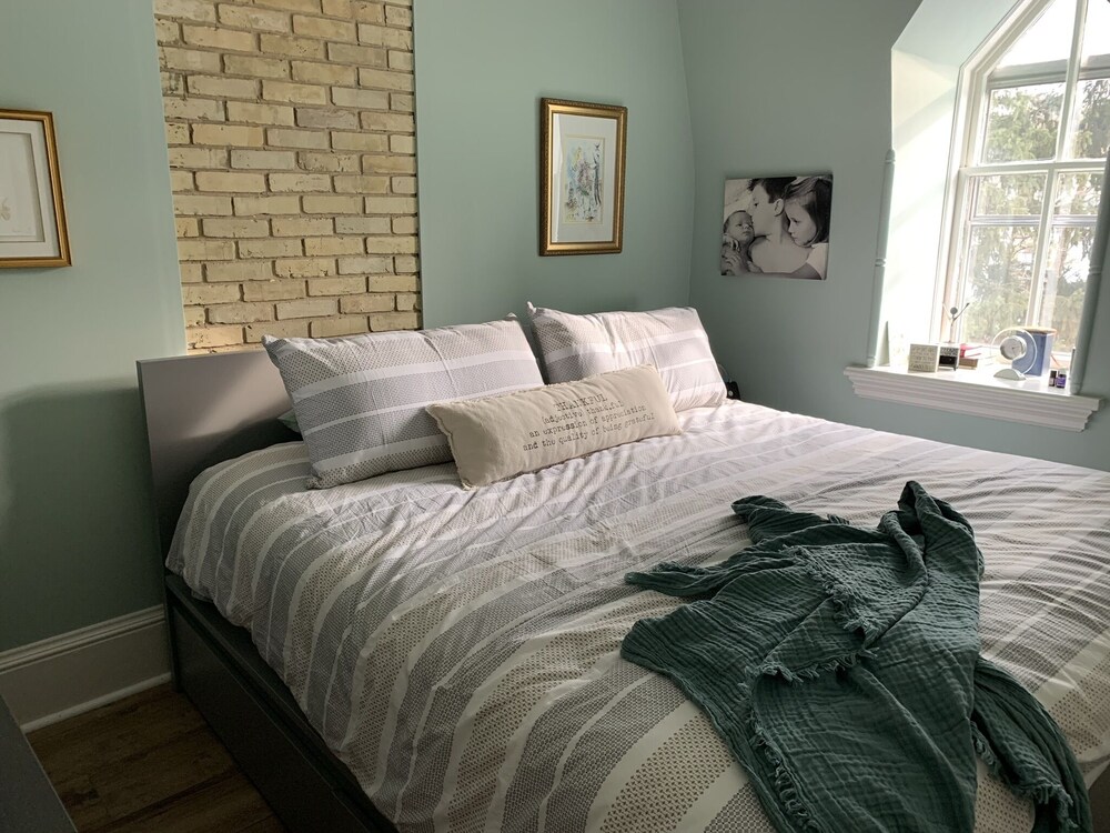 Lake Michigan Designer Apartment in Historic Home Grand Haven Vrbo