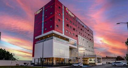 Ramada Encore by Wyndham Guadalajara Aeropuerto