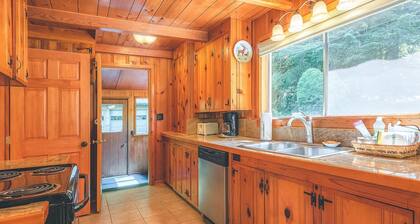 Crystal Creek Chalet