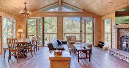 River View Cabin