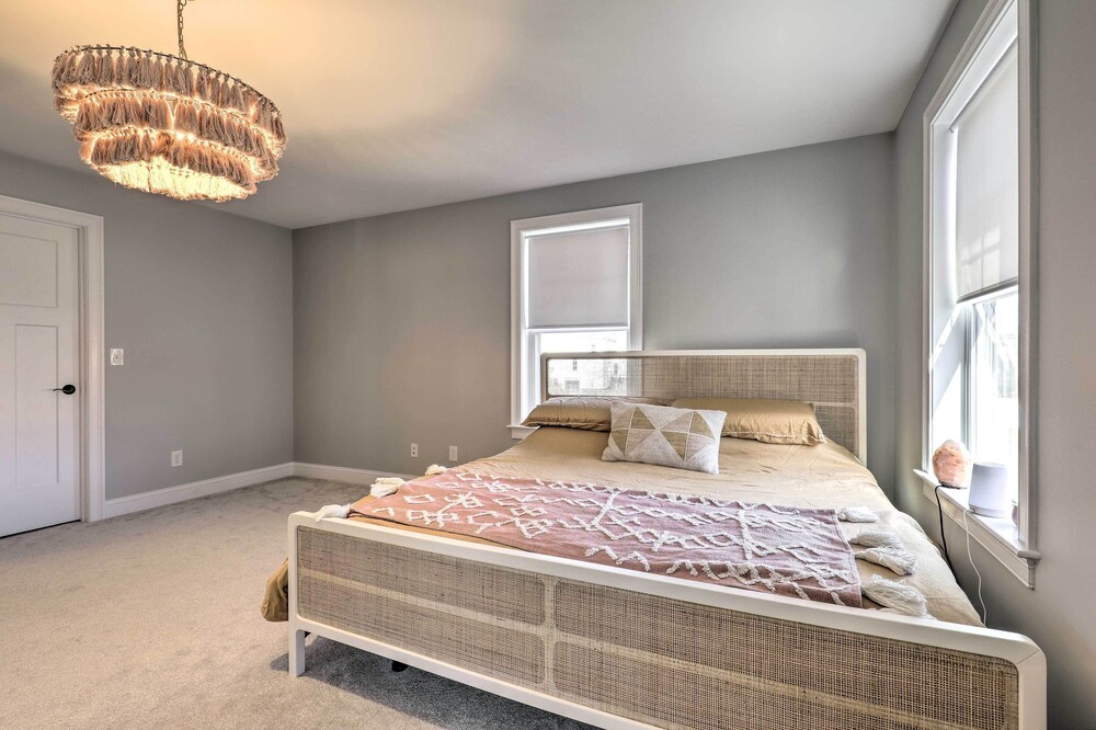 Cozy Merrimac Abode w/ Deck 10 Mi to Beach! Merrimac Vrbo