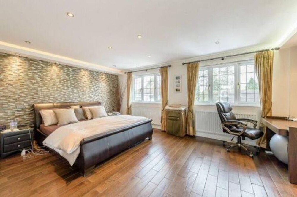Luxury House in Pinner, 30 min to Central London! Watford Vrbo