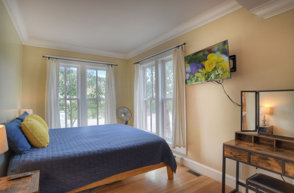 Historic Home Pet Friendly Walkable to Downtown Creede Vrbo