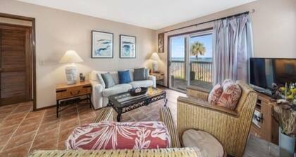 Wave N At - Light, Bright, And Beautiful. Don't Miss The Sunrise From Your Large Oceanfront Deck! 2 Bedroom Condo by Redawning