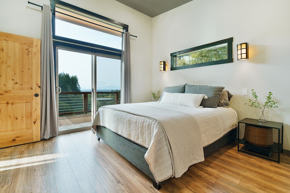 Gated Modern Wine Country Estate w/ Breathtaking Valley Views, Spa and