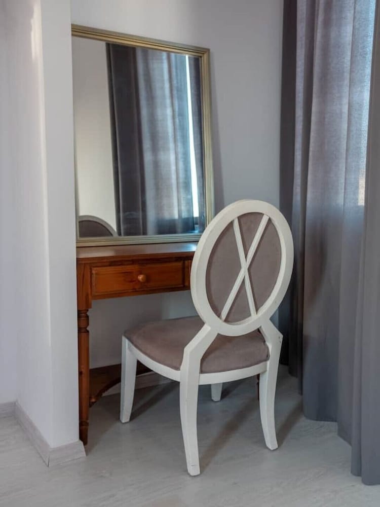 Modern cozy studio's Apartment ,Roysambu - Airbnb - Cozy Modern Apartments With Park Views