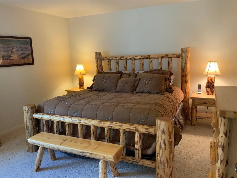 Polaris Paradise Elkhorn, Entire Townhouse in scenic Polaris, MT