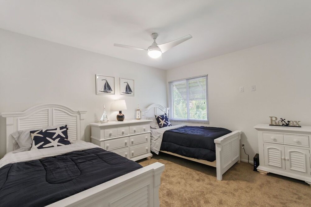 Turtle Cove Condo Steps to Siesta Key Beach Siesta Key Vrbo