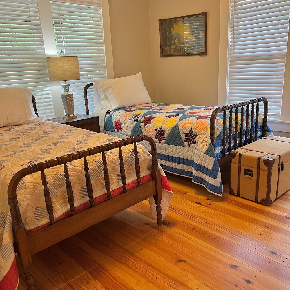 Historic River House Glen Rose Texas Glen Rose Vrbo