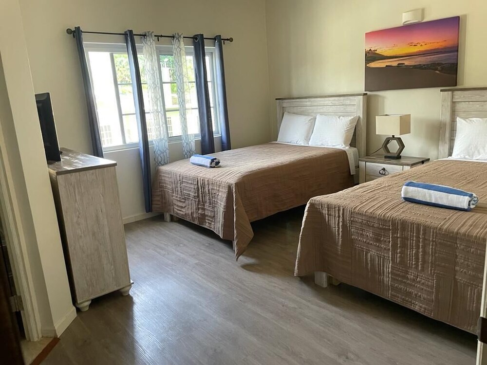 Westmore Beach Villa Selfcontained Luxury Villa on the beach