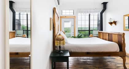 Gruene River Inn
