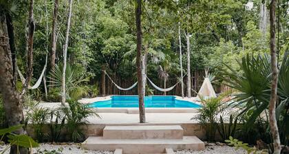 Lunita Jungle Hotel