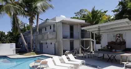 Viento Beach Lodge