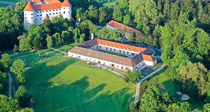 Mokrice Castle Estate