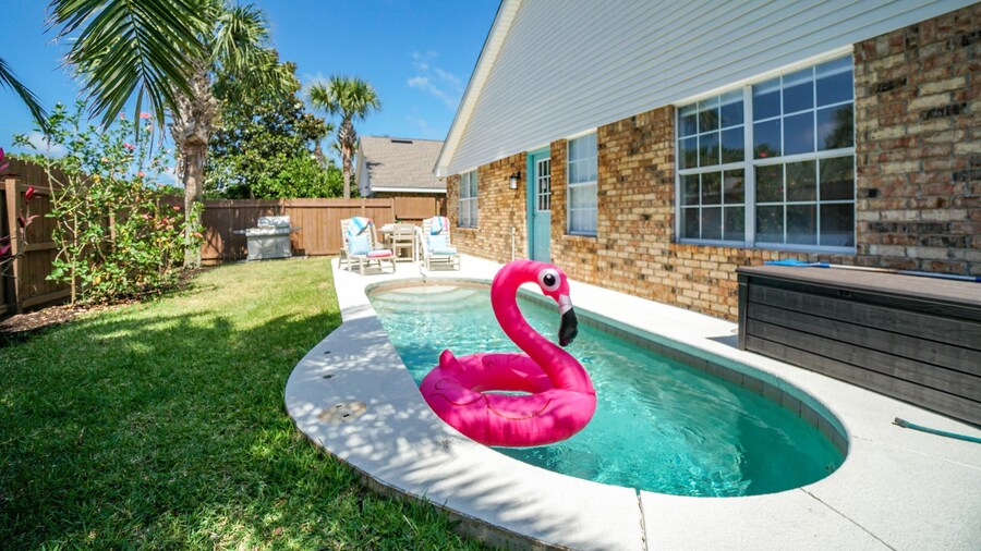 Destin Beach House - Just A Splash By Panhandle Getaways
