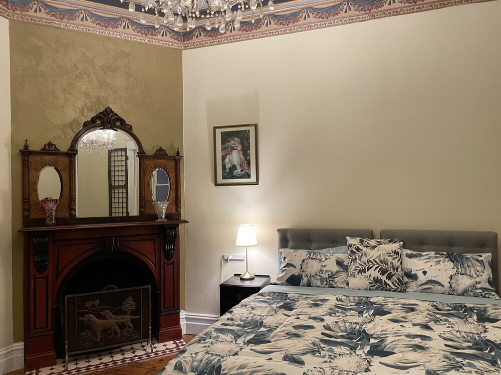 The Mayfair 4bed room Daylesford Daylesford Stayz