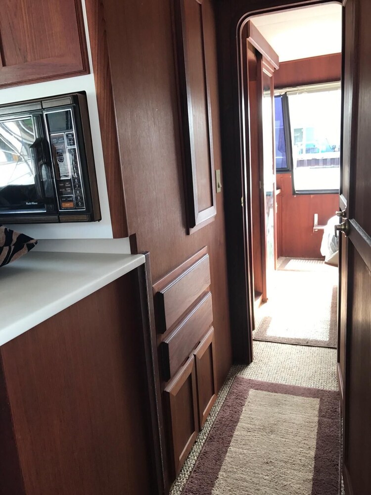 50ft Stationary House Boat with Upper Sun Deck Anchor Bay Harbor Vrbo