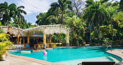 Marea Brava Hotel & Villas