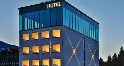 On the Way Hotel