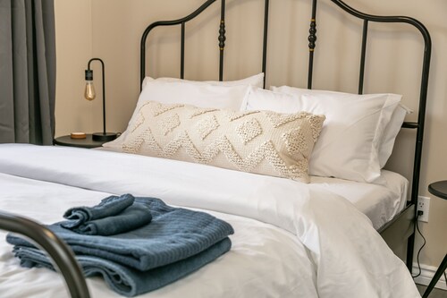 The Best Hotels Closest To Fantasyland In West Edmonton For 22 Expedia