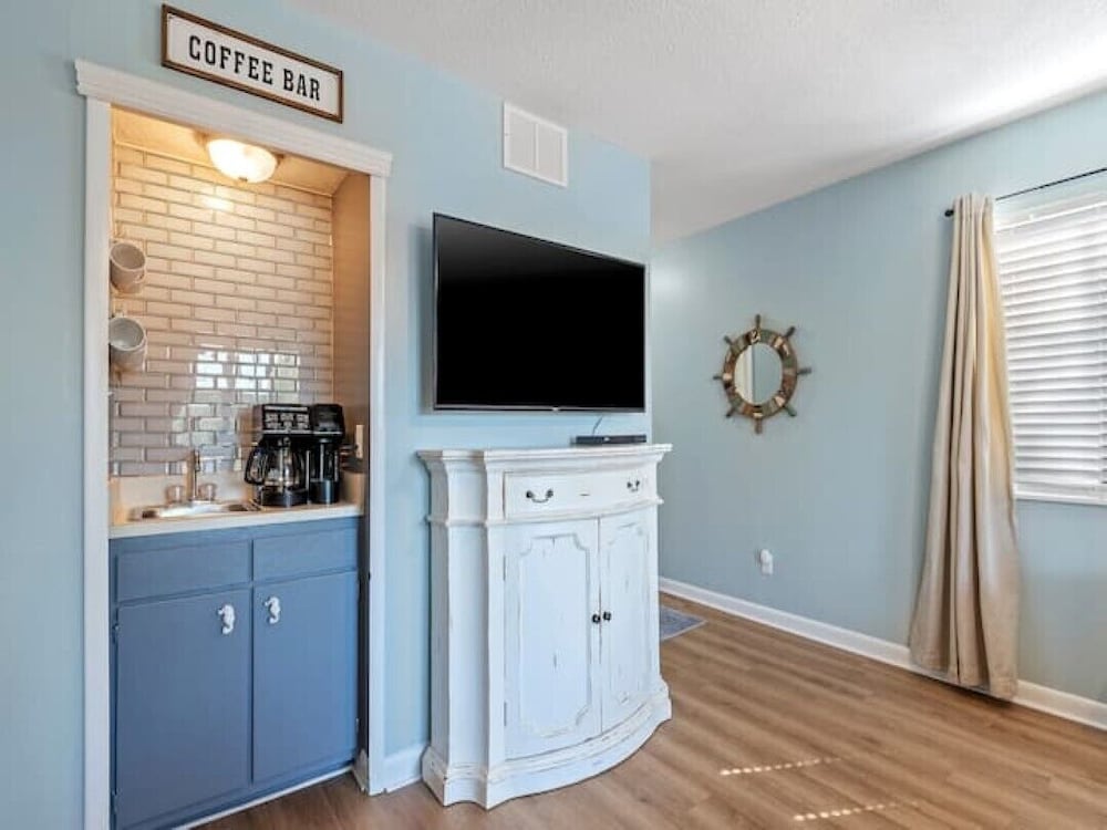 Cozy Calabash Condo 🏝 minutes from NC/SC beaches Calabash Vrbo