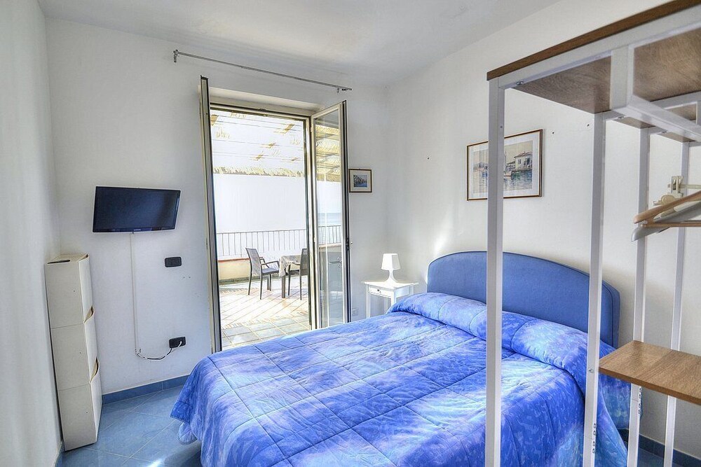 Casa Terry A A graceful apartment located right on the beach, with